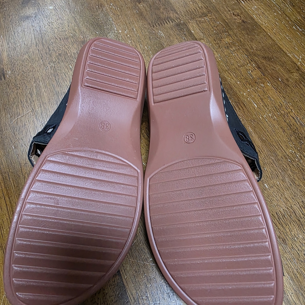 Women's Black Sandals